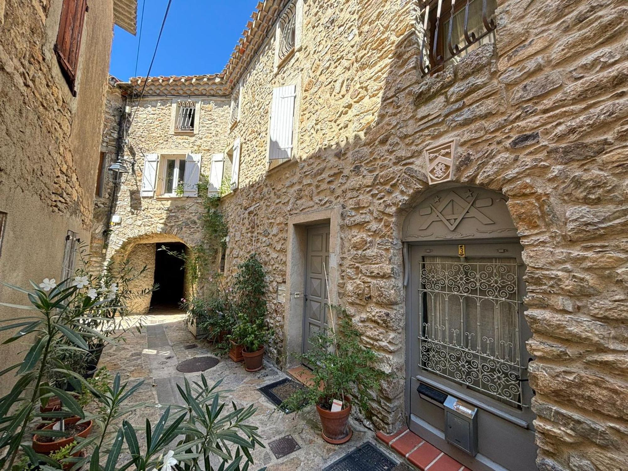 La Barbacane De Cascastel-Des-Corbieres Экстерьер фото